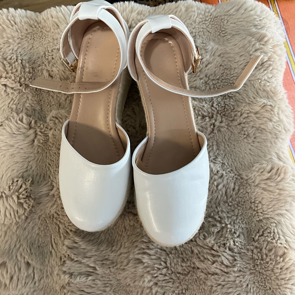 Elegant White Women's Ankle Strap Shoes